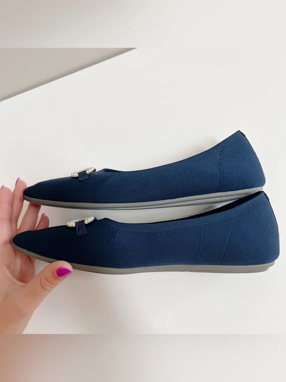 Skechers Cleo Pointed Toe Recycled Knit Pearl Bow Skimmers Flats Navy Size 9.5